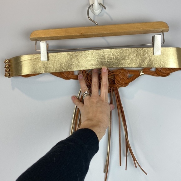 LAUREN RL • Metallic Gold Leather Tassel Belt - Picture 6 of 6